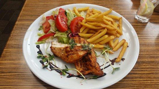 Japa Club Pizzeria & Drink Bar